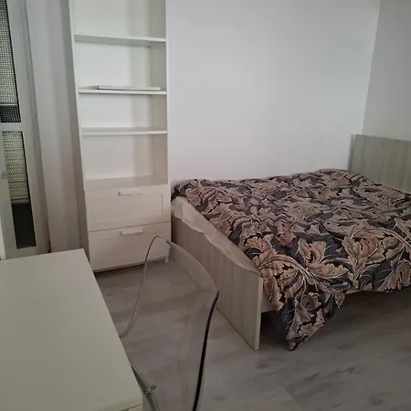 Comfortable Ground Floor In Pensjonat